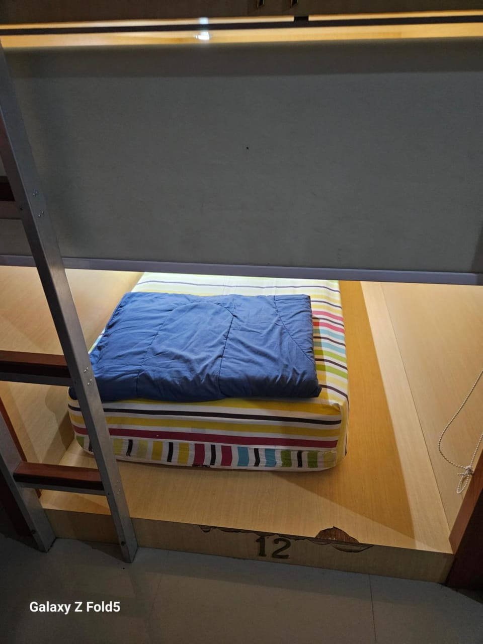 Bed, bunk bed