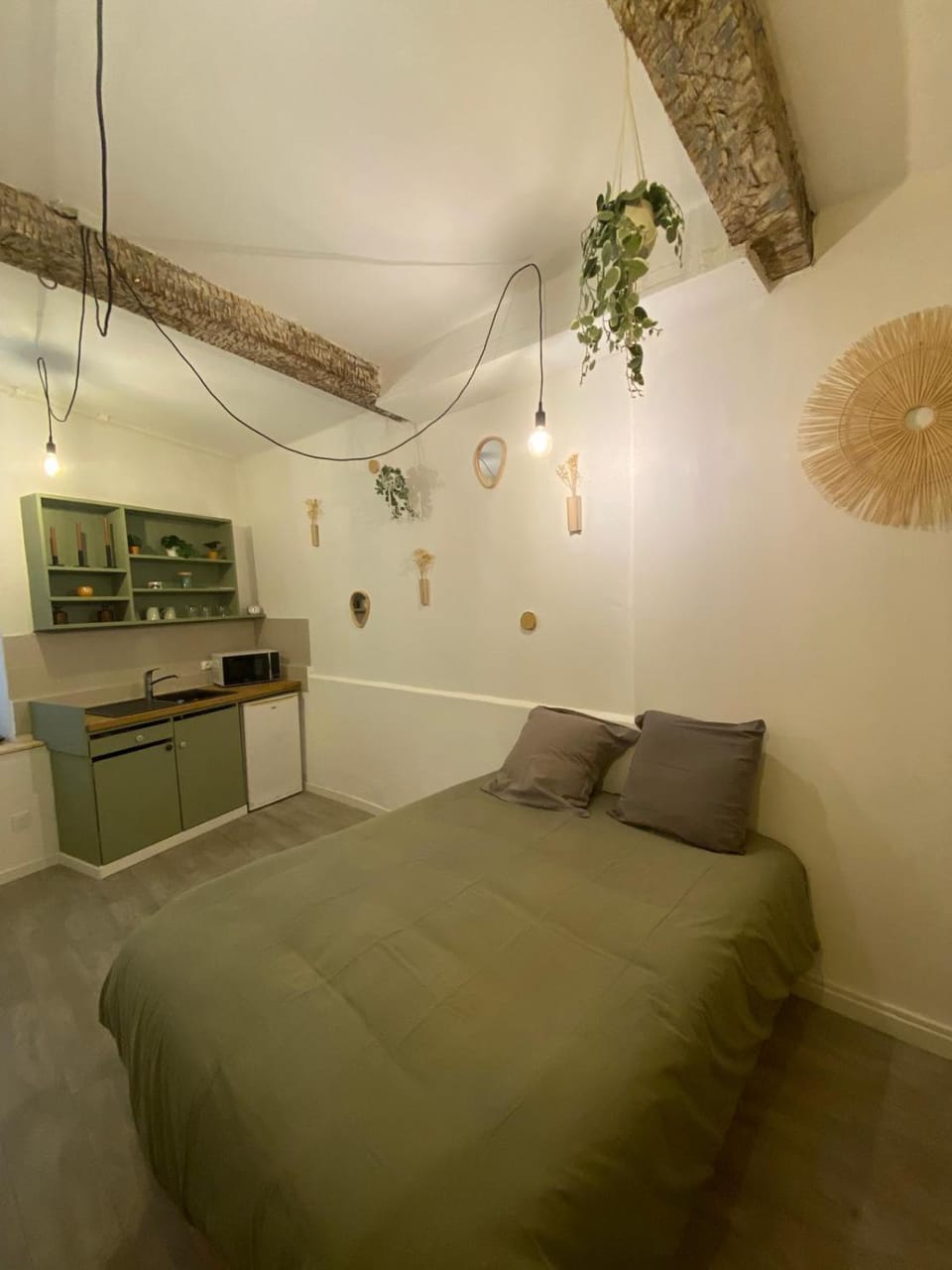 Location studio rue du sauvage Apartment in Arles