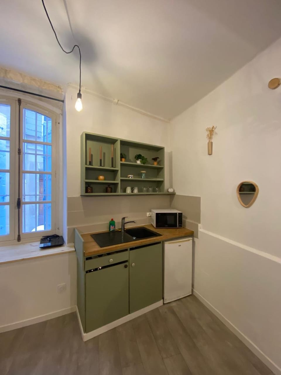 Location studio rue du sauvage Apartment in Arles