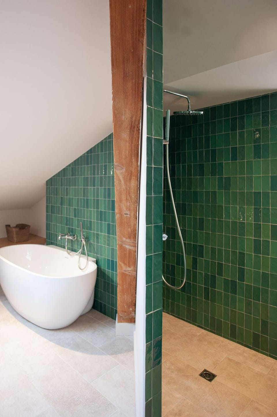 Bathroom, Bath