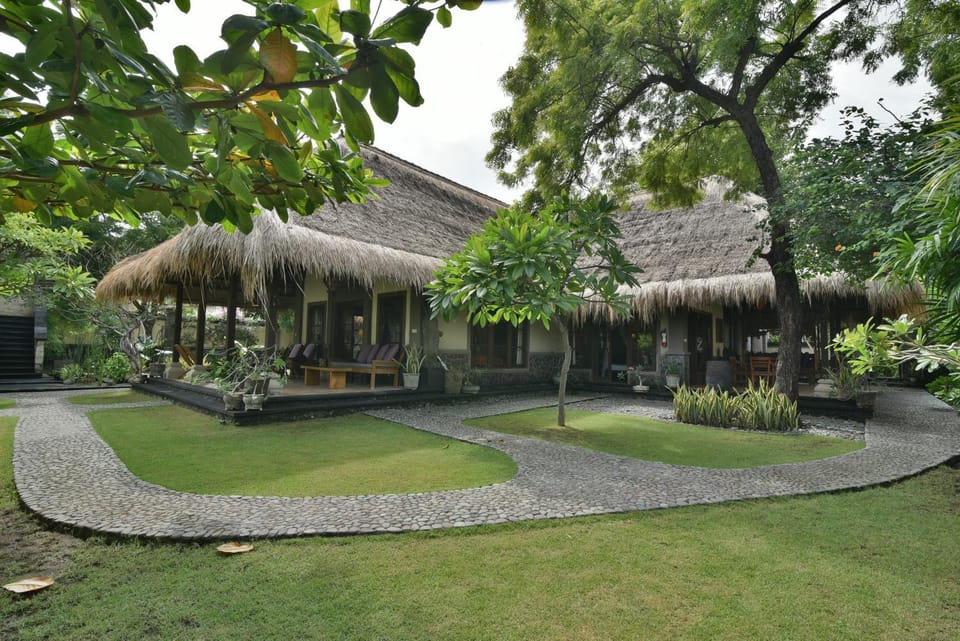 Garden, Photo of the whole room