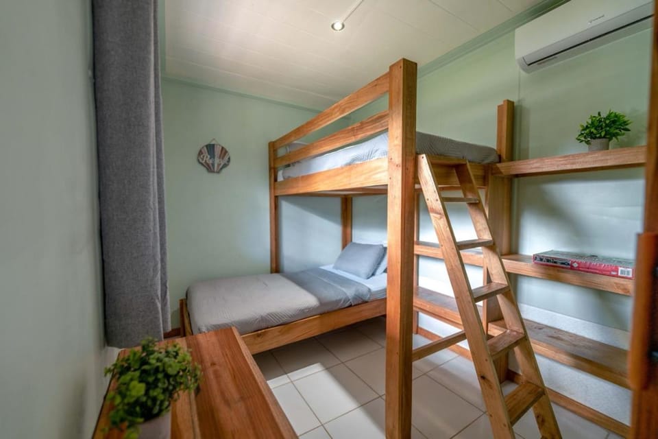 Casa Tortuga - Beach Walk Bungalows House in Guanacaste Province