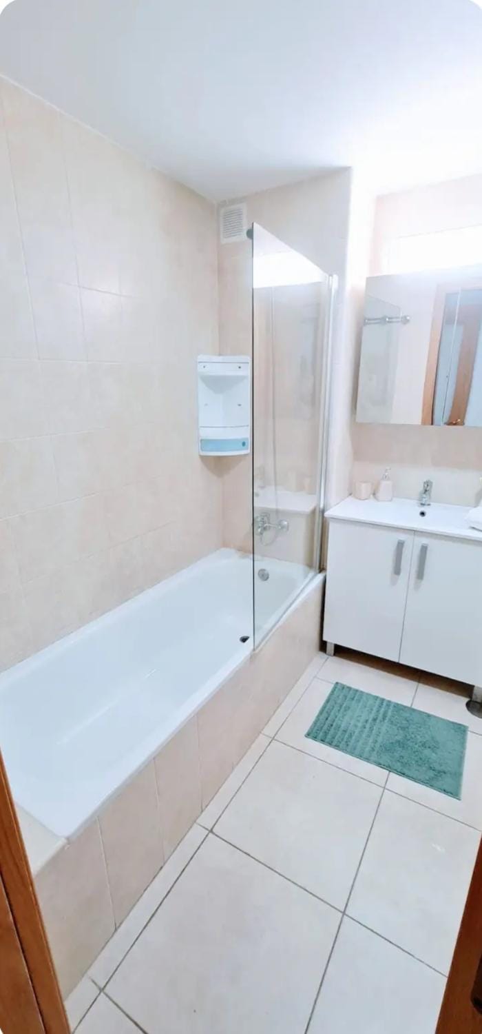 Nueva Andalucía habitación coqueta Vacation rental in Marbella