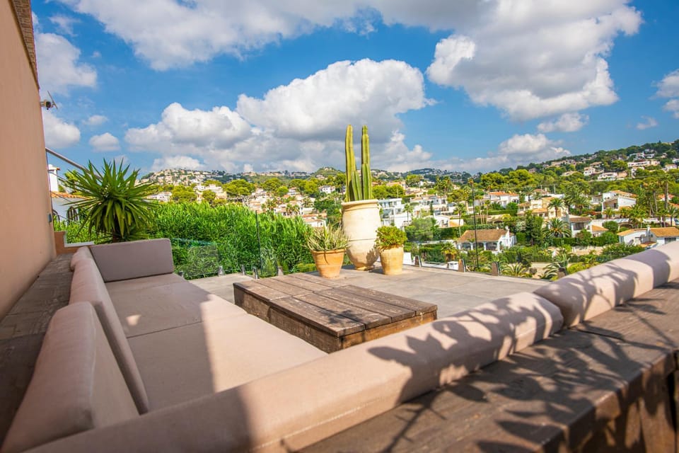 Day, Natural landscape, View (from property/room), Balcony/Terrace, Mountain view