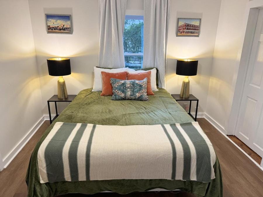 Dreami Stays Panama City - 2BR Retreat Near Downtown, Beaches, & Hot Spots Apartment in Highway 30A Florida Beach