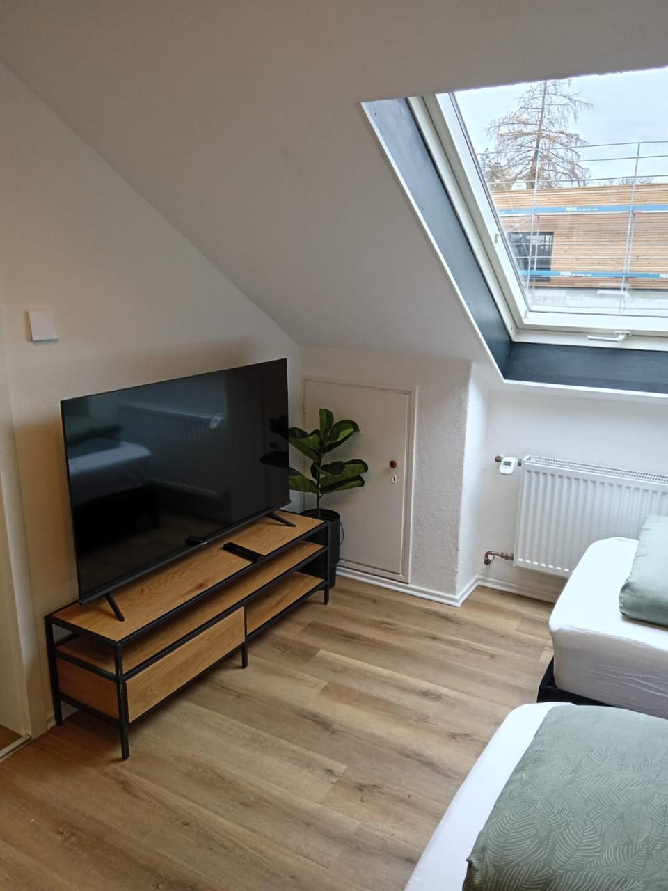 TV and multimedia, Bedroom