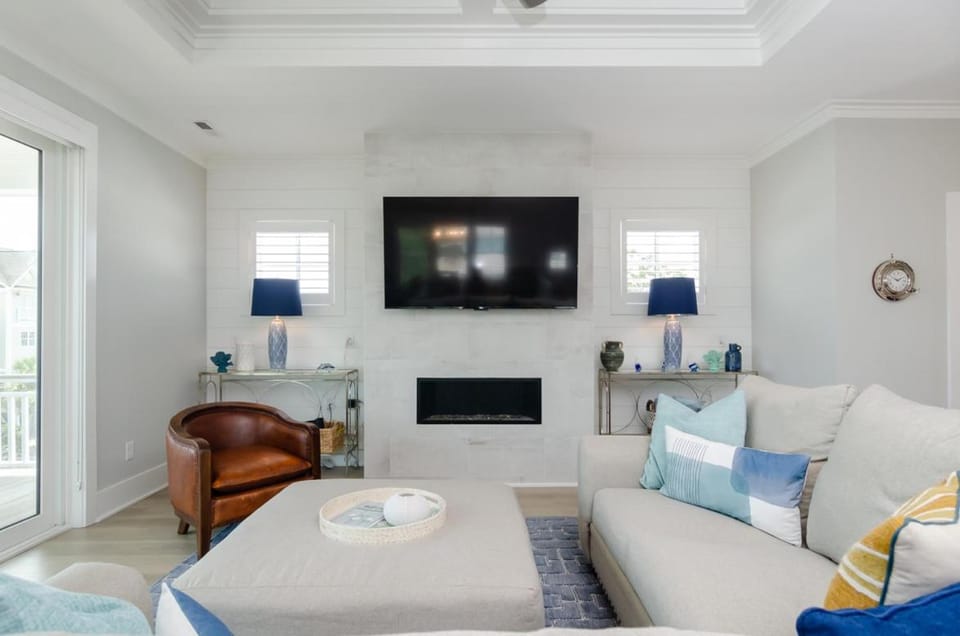 Salty Paws by Bryant Real Estate House in Kure Beach
