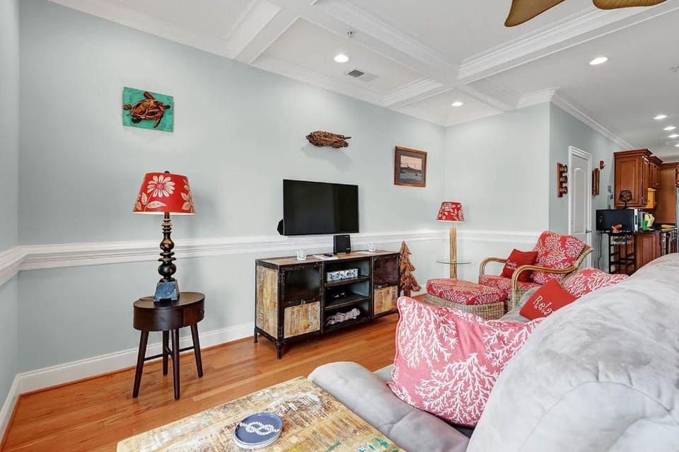Oar Knot by Bryant Real Estate House in Carolina Beach