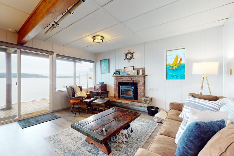 Eastpoint Escape House in Camano Island