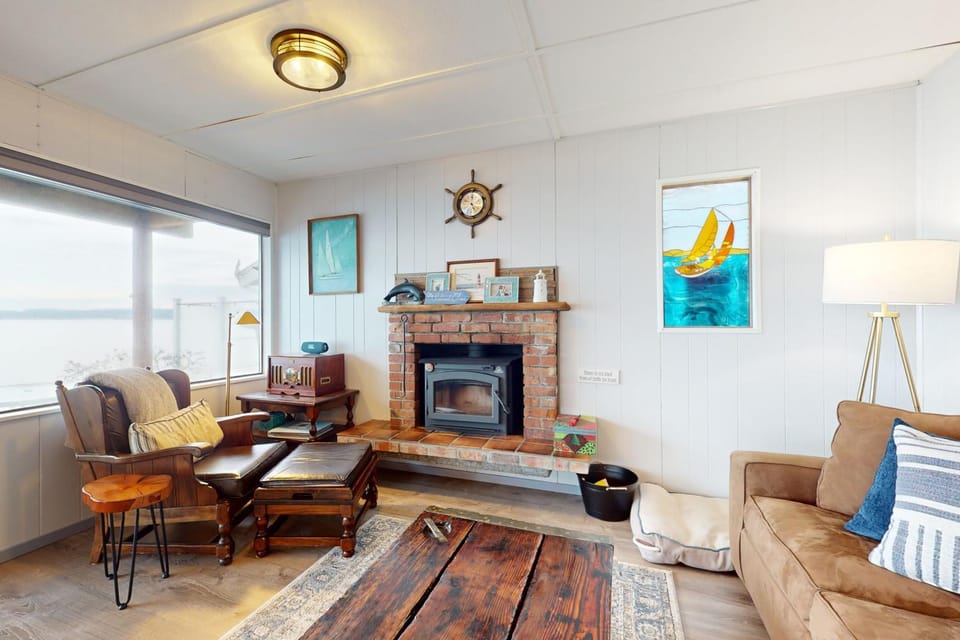 Eastpoint Escape House in Camano Island