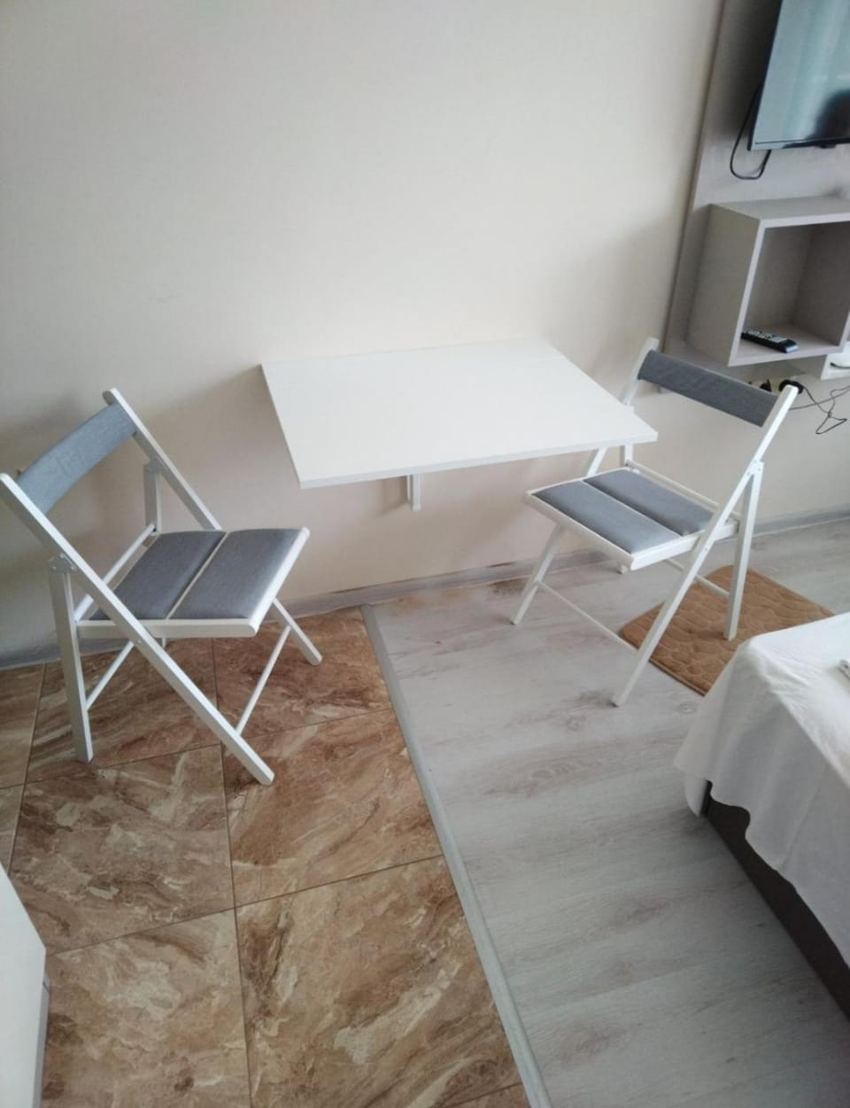 Living room, Photo of the whole room, Seating area