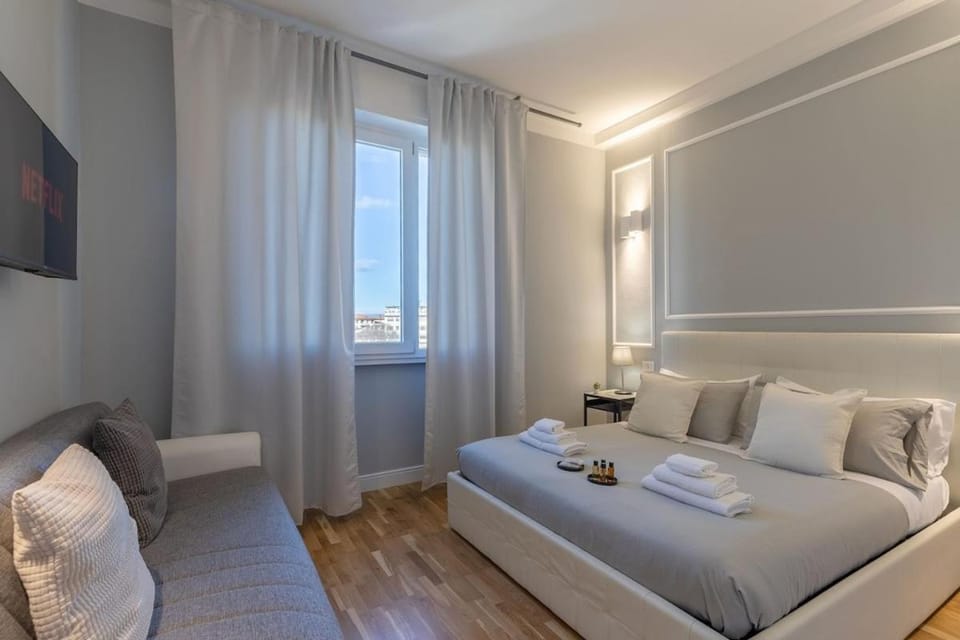 Careggi-Rifredi CHIC Apartment Tramvia-Parking Apartment in Florence