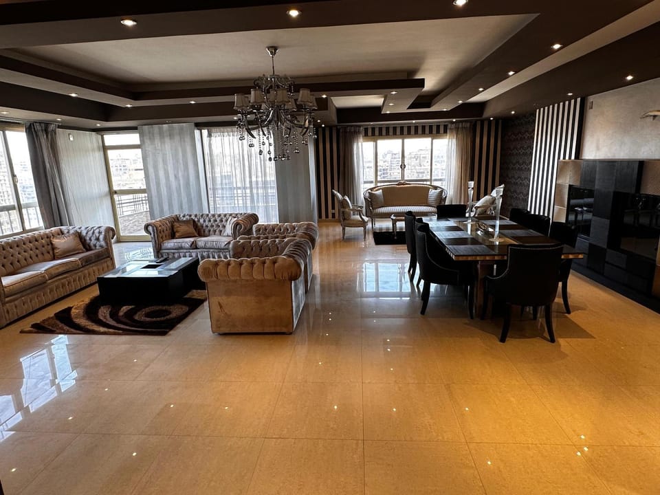 Modern Spacious Apartment in Nasr City near City Stars and Shopping Apartment in Cairo Governorate