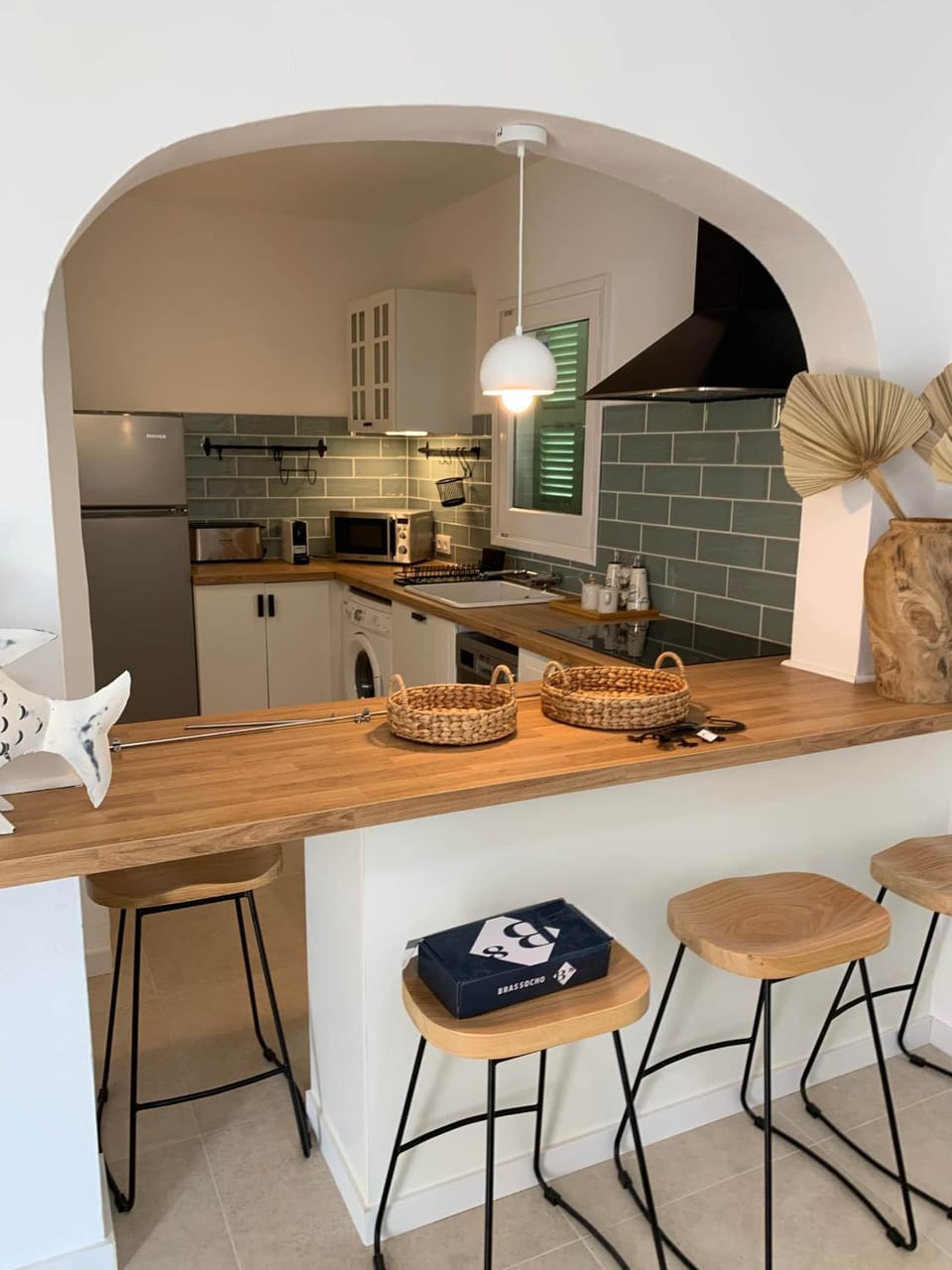 Kitchen or kitchenette, stove