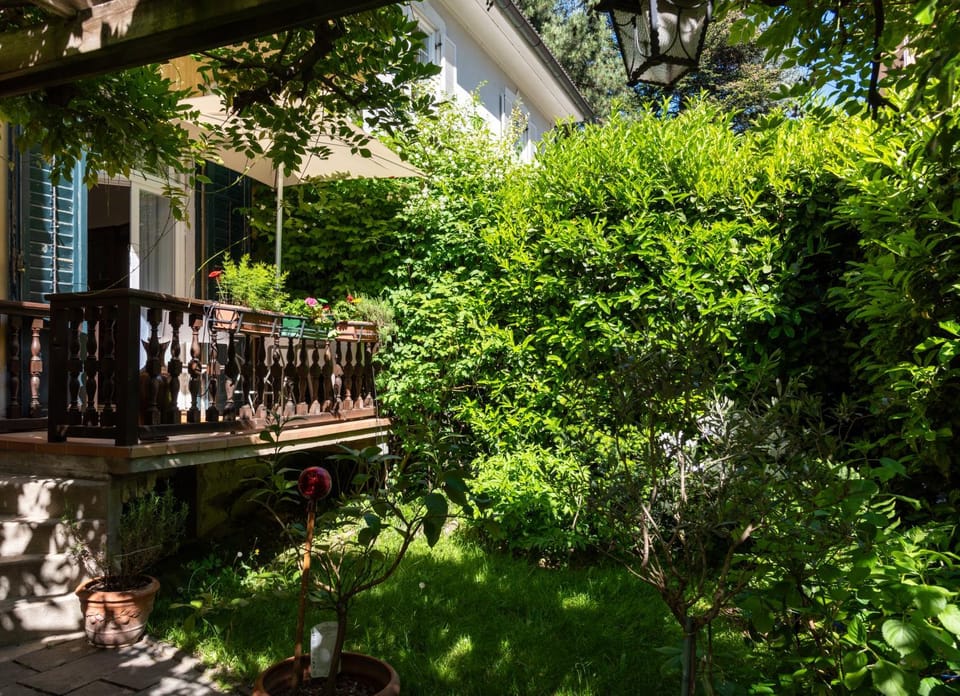 Property building, Balcony/Terrace