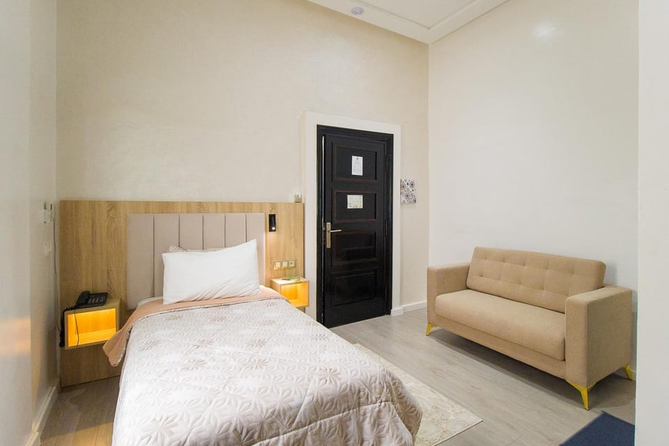 Bed, Photo of the whole room