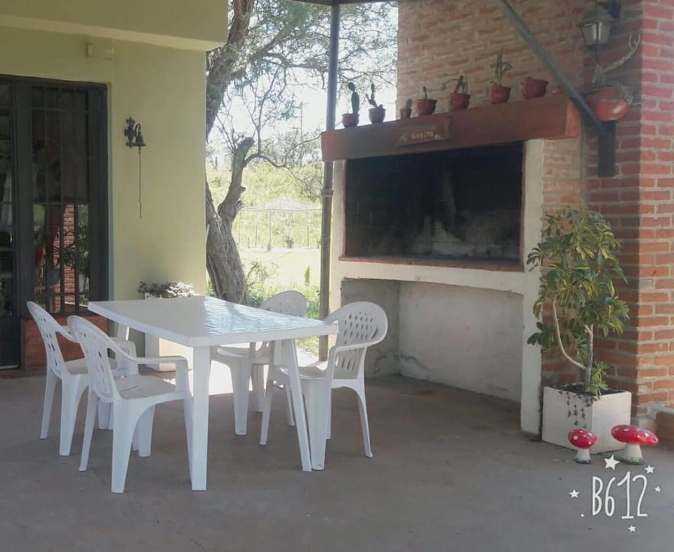 Mirador de estrellas House in Cordoba Province