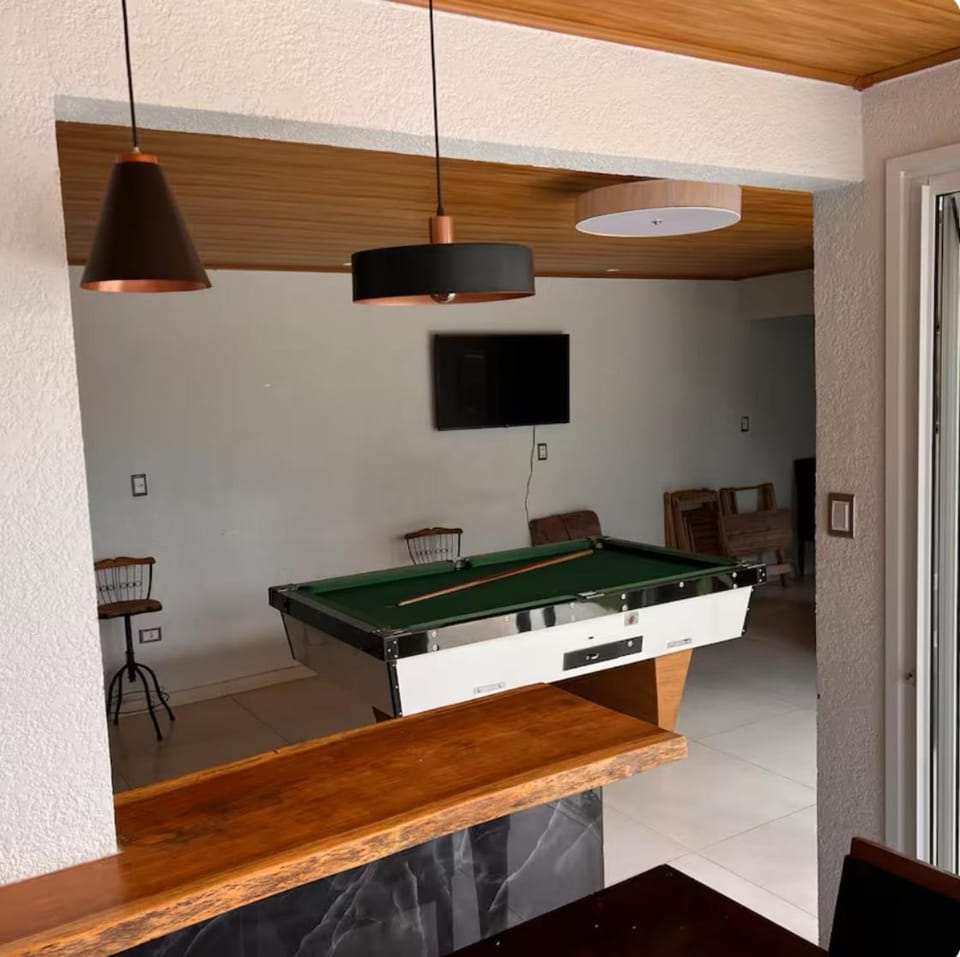 Luxuoso sobrado central 3 suites House in Cascavel