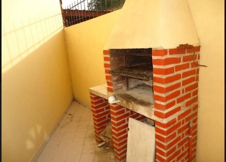 Duplex a 5 cuadras del mar con WiFi y TV Calle 36 y 6 Apartment in Santa Teresita
