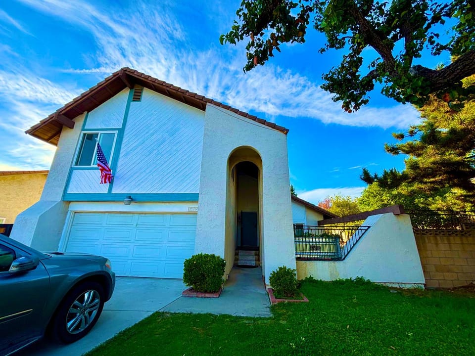 1b1b Private and quiet sun roomA Vacation rental in Rancho Cucamonga