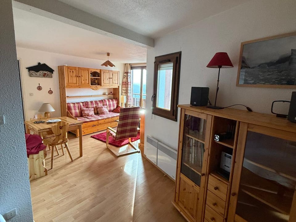 Appartement cosy 3 pièces, 6 personnes, Prapoutel - FR-1-557-136 Apartment in Auvergne-Rhône-Alpes