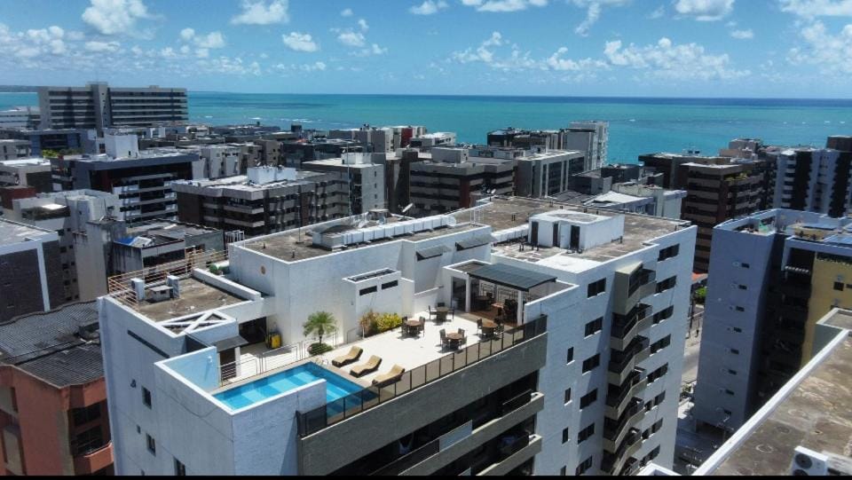 Property building, Bird's eye view, City view, Pool view, Sea view, Swimming pool, Location