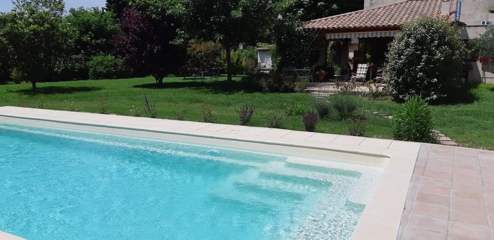 Swimming pool, Swimming pool