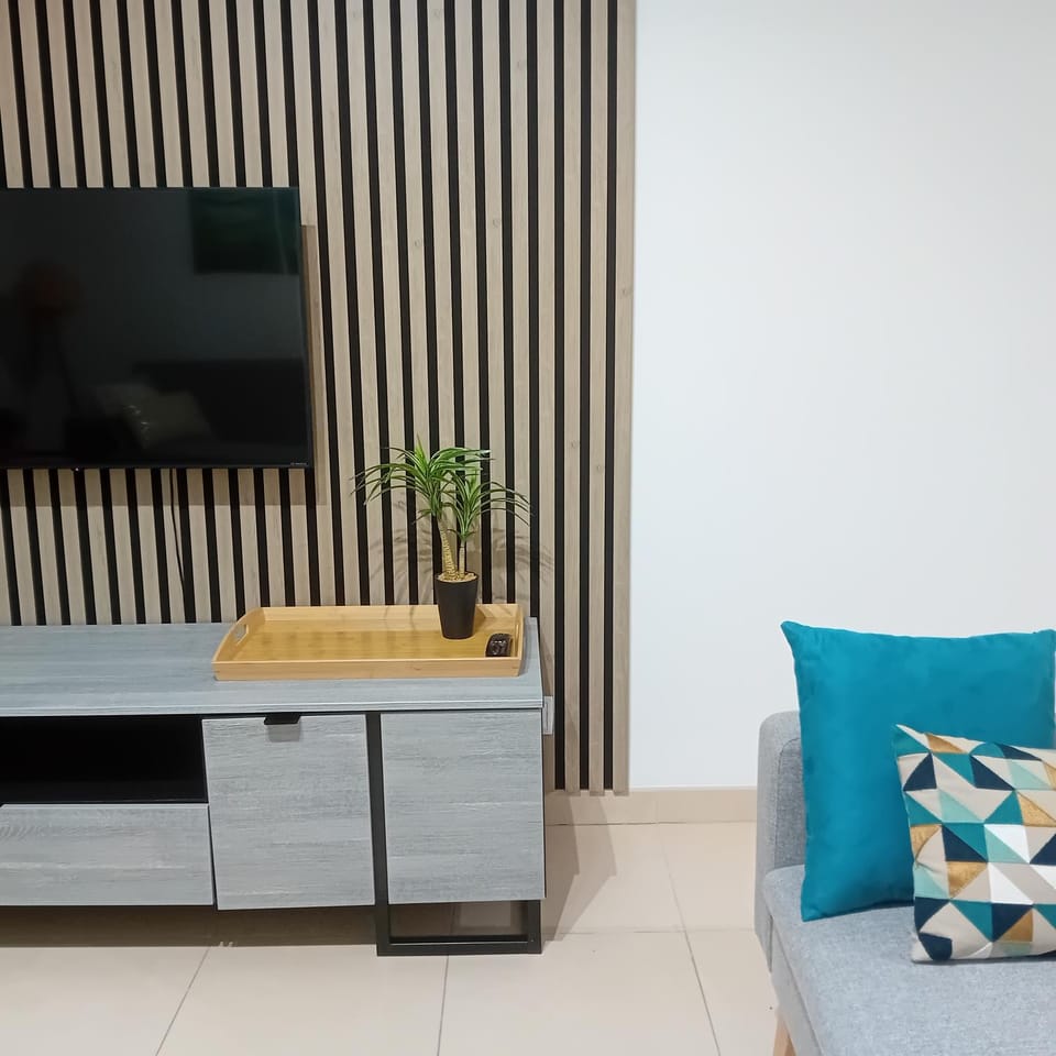 TV and multimedia, Balcony/Terrace, Living room