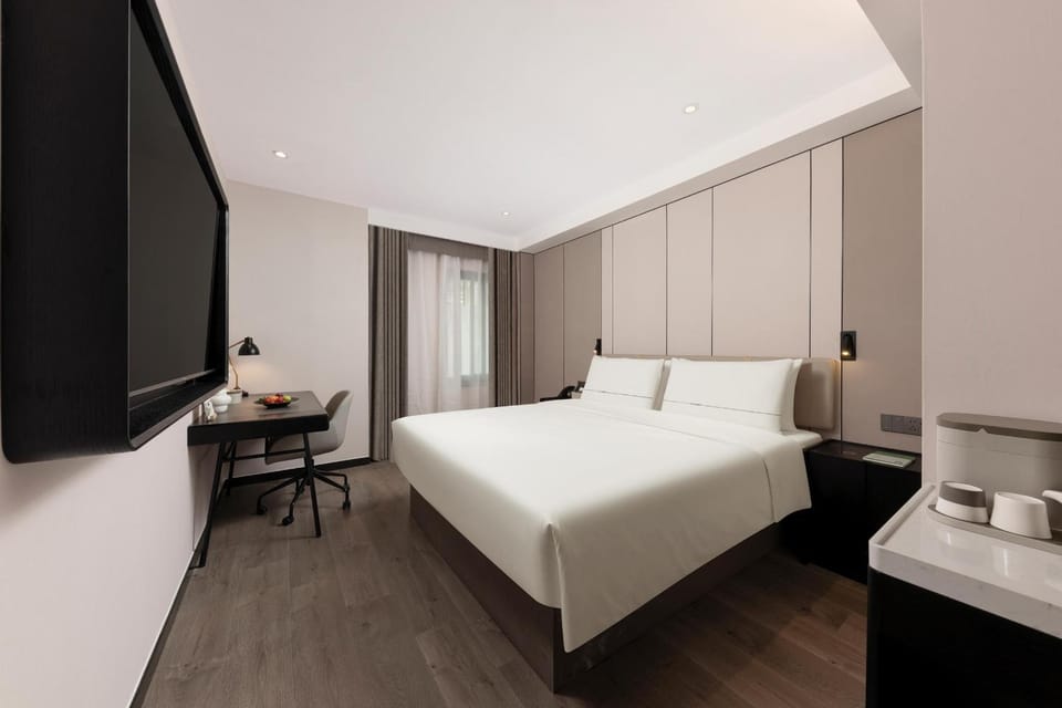 Atour X Hotel Hangzhou West Lake Hubin Yan'an Road Hotel in Hangzhou