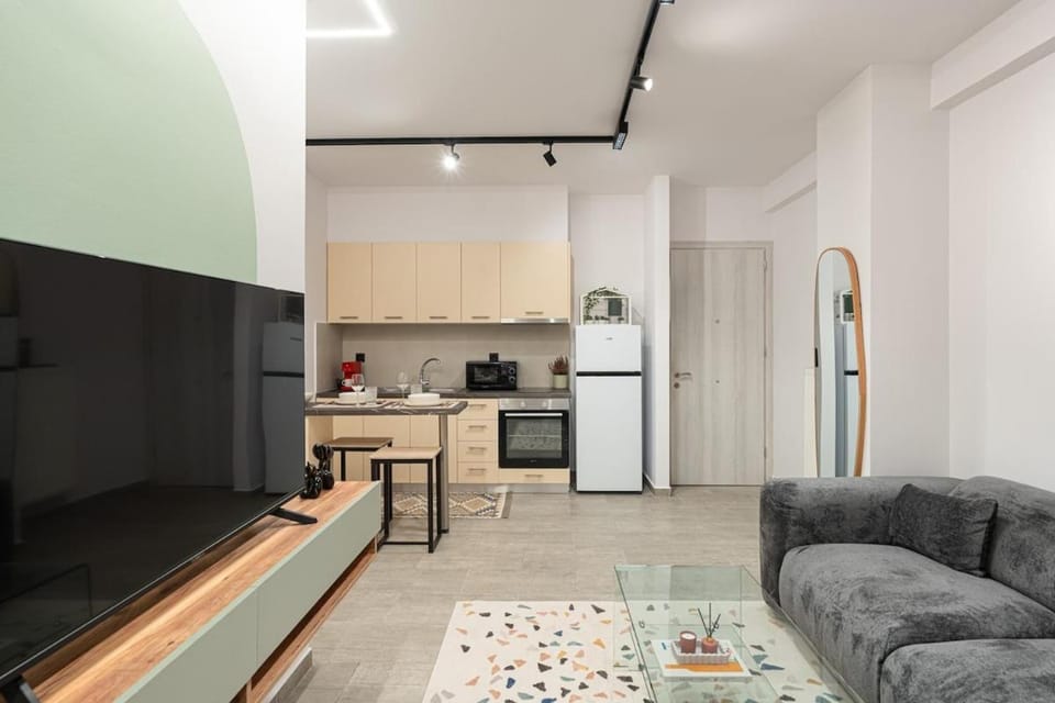 Kitchen or kitchenette, Living room, Seating area