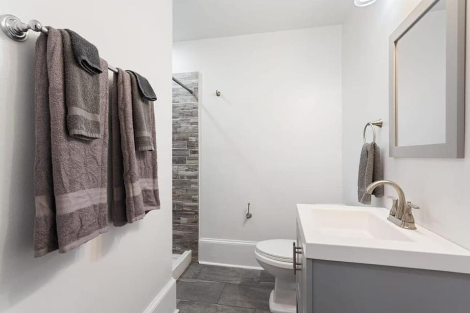 Freshly Renovated Home near the French Quarter House in New Orleans