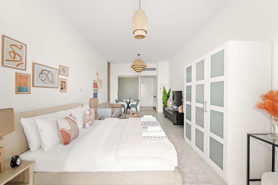 Bed, Photo of the whole room