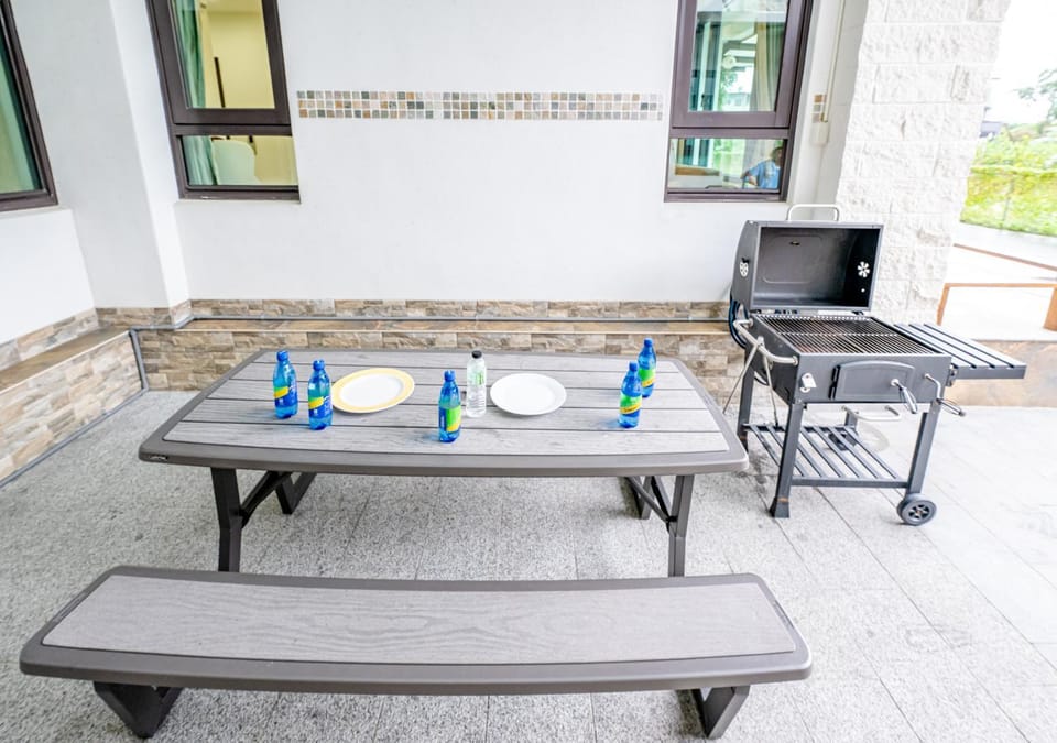 Patio, Activities, Dining area