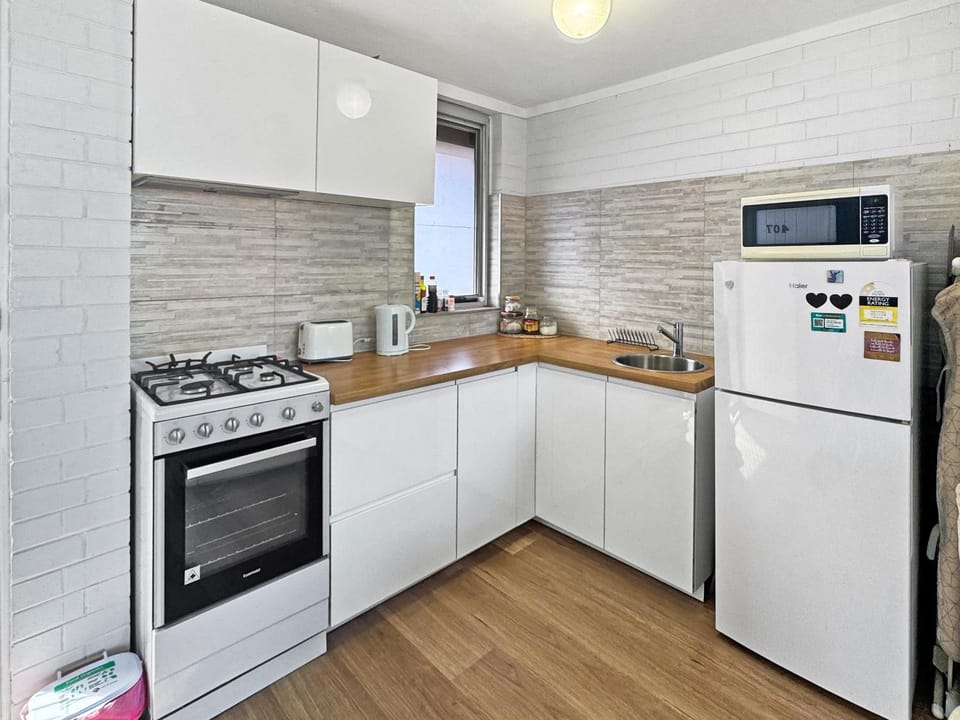Right in Fremantle Apartment in Perth