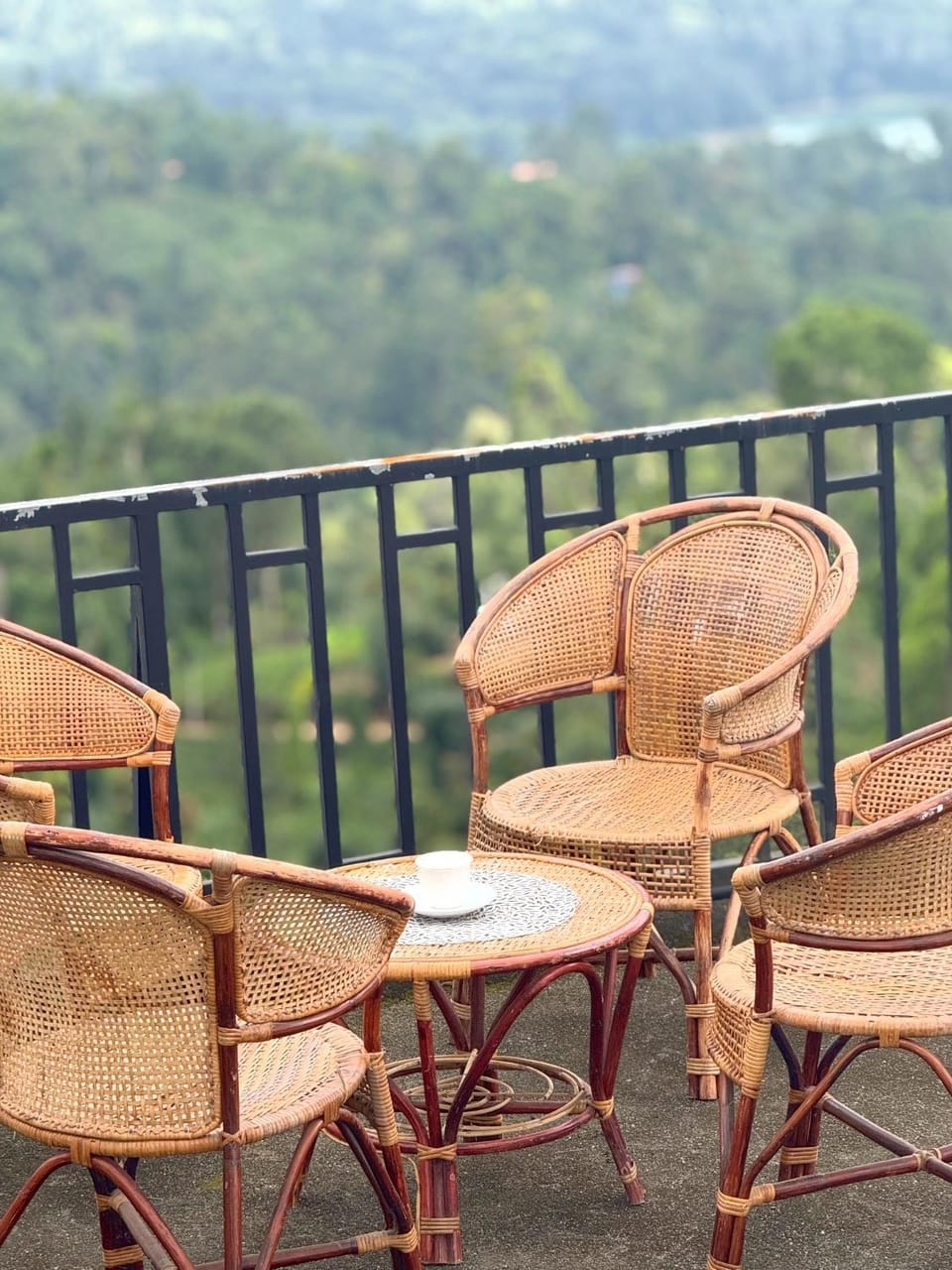 Patio, Day, Natural landscape, View (from property/room), Balcony/Terrace, Mountain view, Mountain view, furniture, furniture