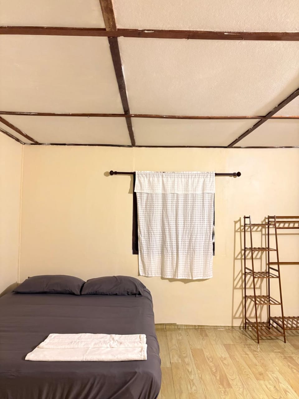 Silver Cliff Bungalow Apartment in Ban Tai