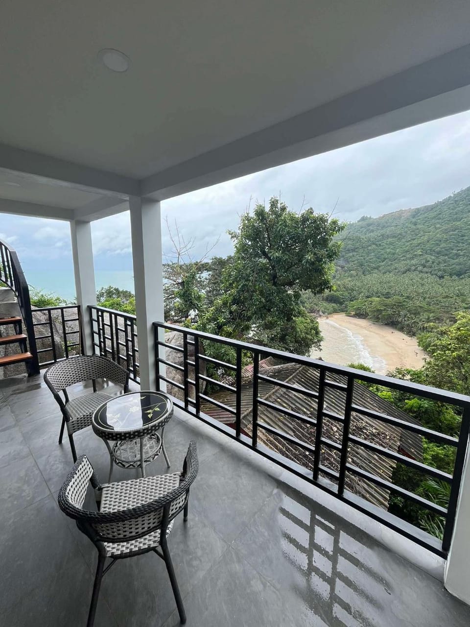 Silver Cliff Bungalow Apartment in Ban Tai