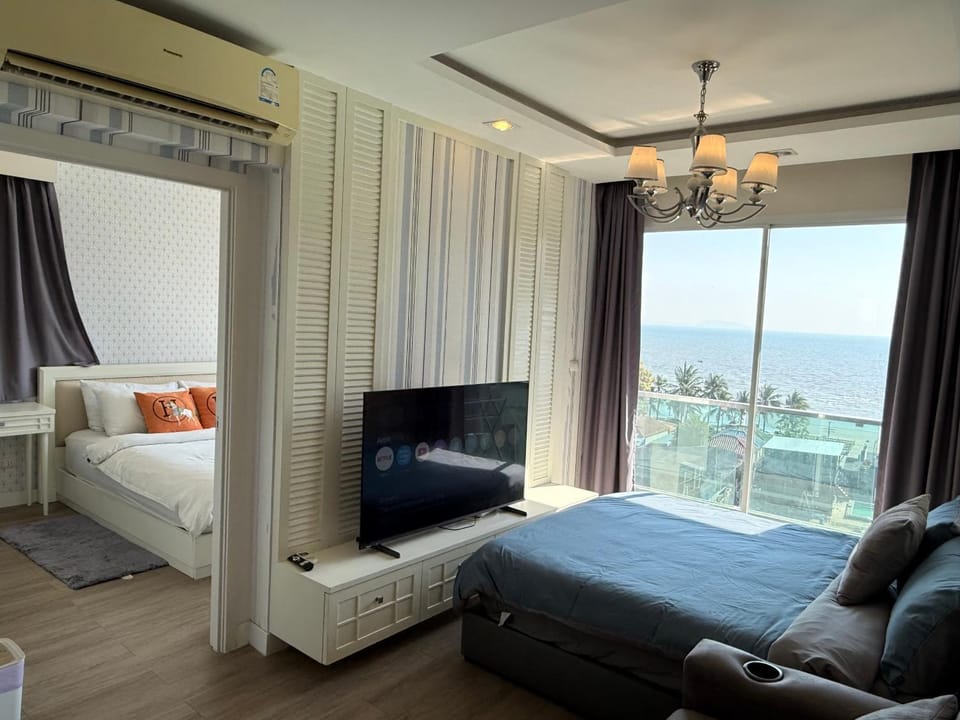 The Blu X Ocean view grand suite family2 beds Apartment in Chon Buri Changwat