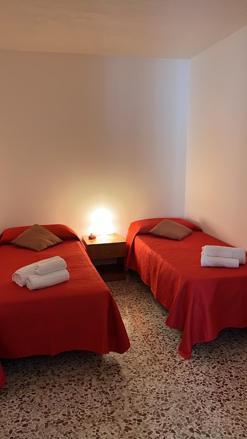 Bed, Photo of the whole room