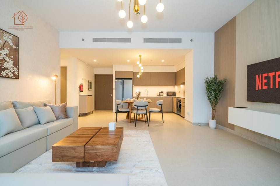 Cozy 2-Bed Home with Burj Khalifa Views 204GR-2 Apartment in Dubai