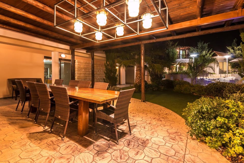 BBQ facilities, BBQ facilities, Garden