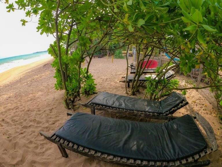 The Beach Club Wadduwa Villa & Sea food Restaurant Hotel in Wadduwa