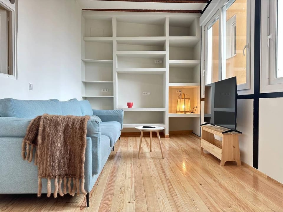 Communal lounge/ TV room, Living room