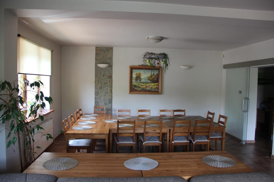 Communal lounge/ TV room