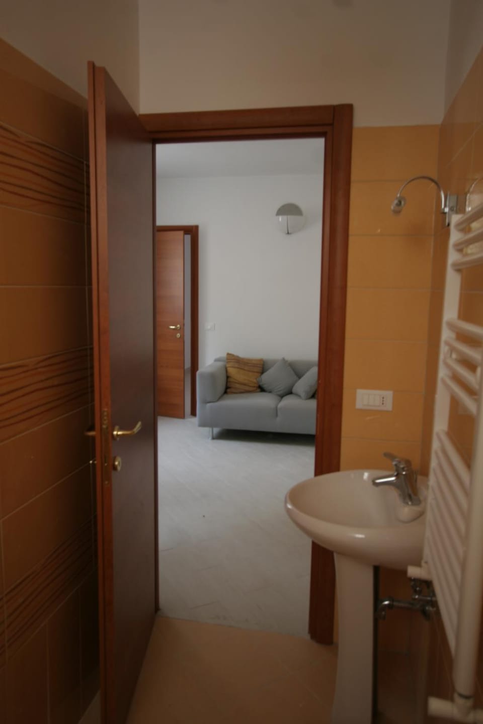 Bathroom, Living room