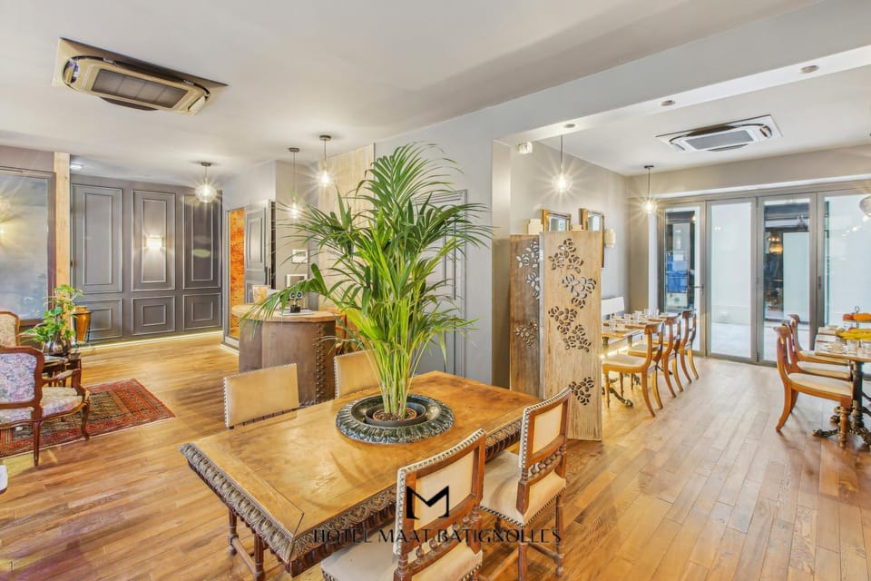 Lobby or reception, Breakfast