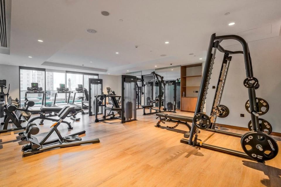 StayShort - Lux 3BR Downtown near Burj Khalifa Apartment in Dubai