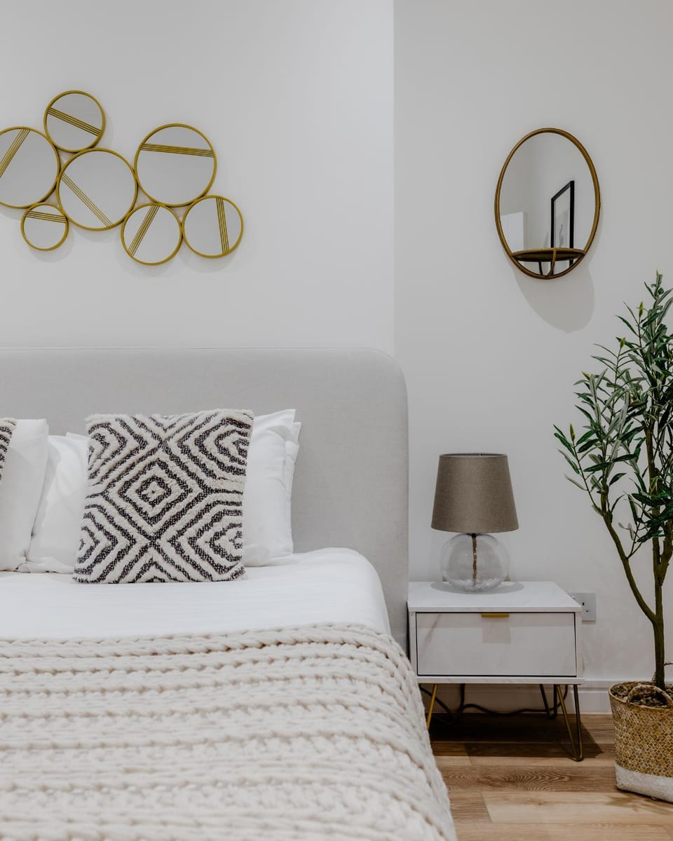 Bed, Bedroom