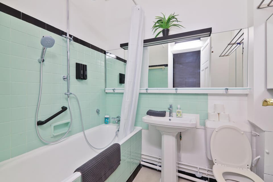 Shower, Bathroom, Bath