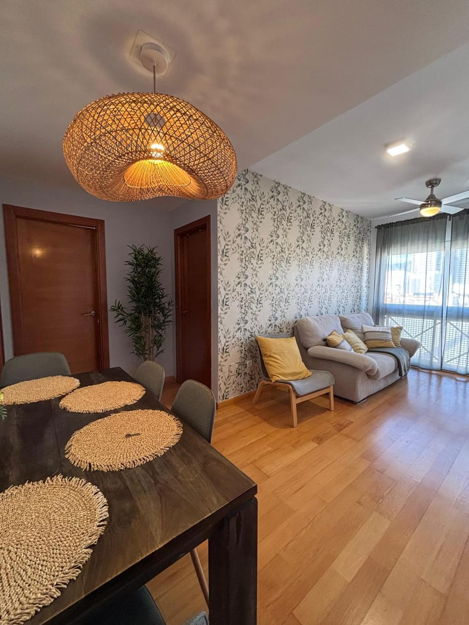 Off site, TV and multimedia, Living room, Dining area, internet